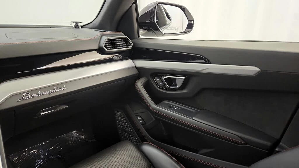 2023 Lamborghini Urus S - Image 24 of 31