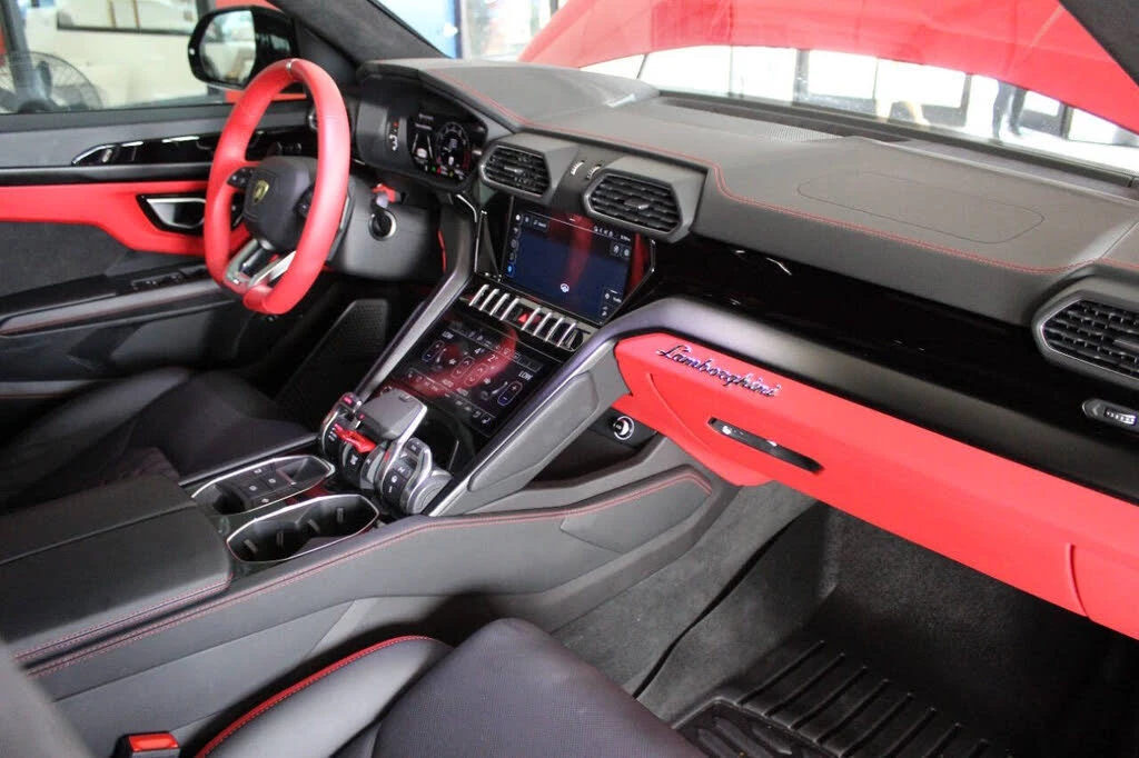2023 Lamborghini Urus S - Image 12 of 31
