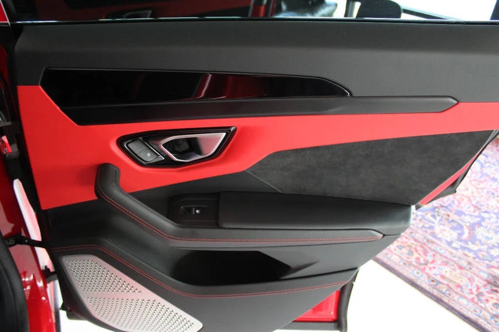 2023 Lamborghini Urus S - Image 17 of 31