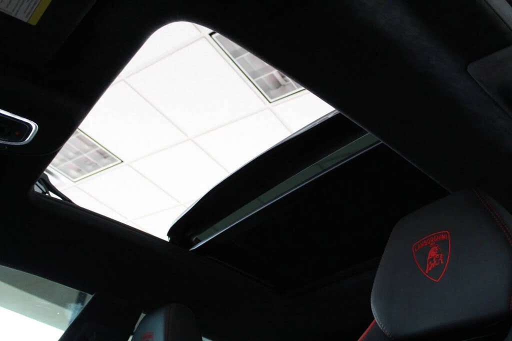 2023 Lamborghini Urus S - Image 29 of 31