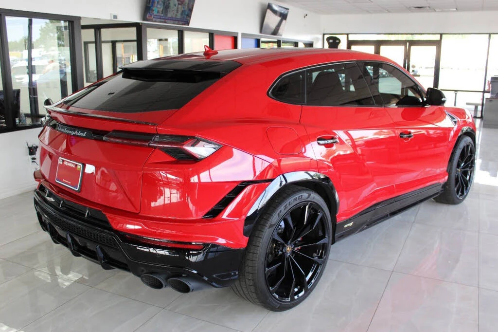 2023 Lamborghini Urus S - Image 2 of 31