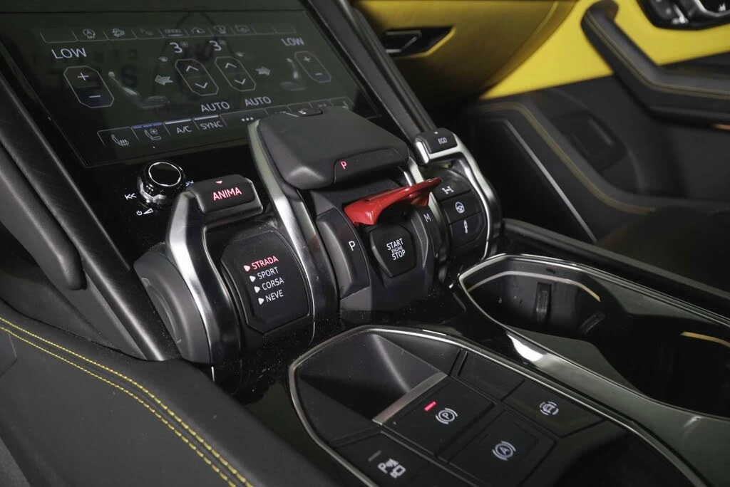 2023 Lamborghini Urus S - Image 22 of 31