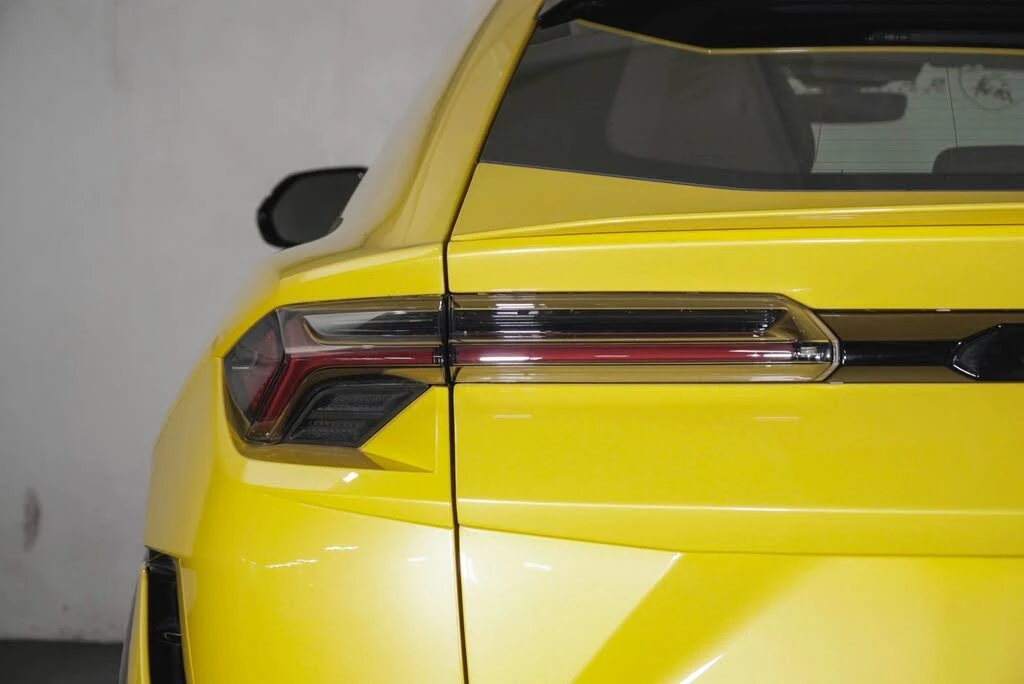 2023 Lamborghini Urus S - Image 19 of 31