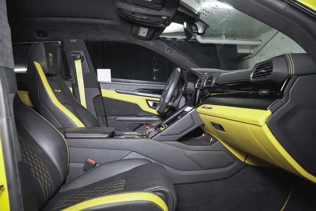 2023 Lamborghini Urus S - Image 12 of 31
