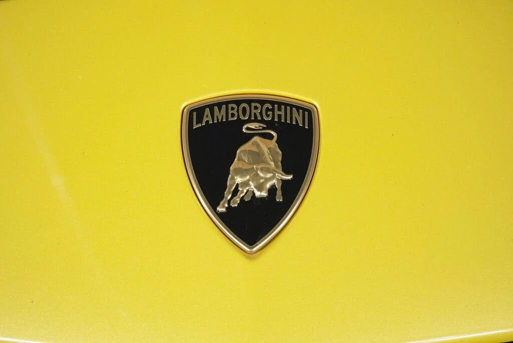 2023 Lamborghini Urus S - Image 16 of 31