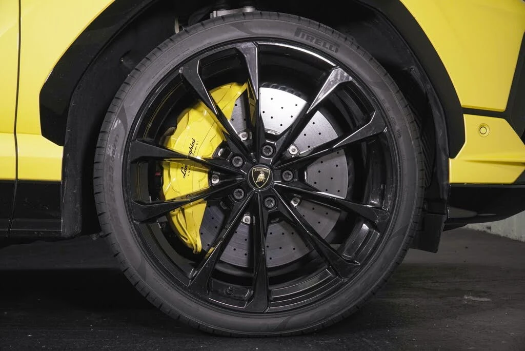 2023 Lamborghini Urus S - Image 4 of 31