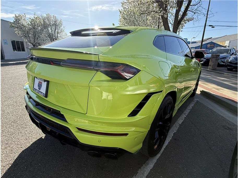 2023 Lamborghini Urus S - Image 8 of 31