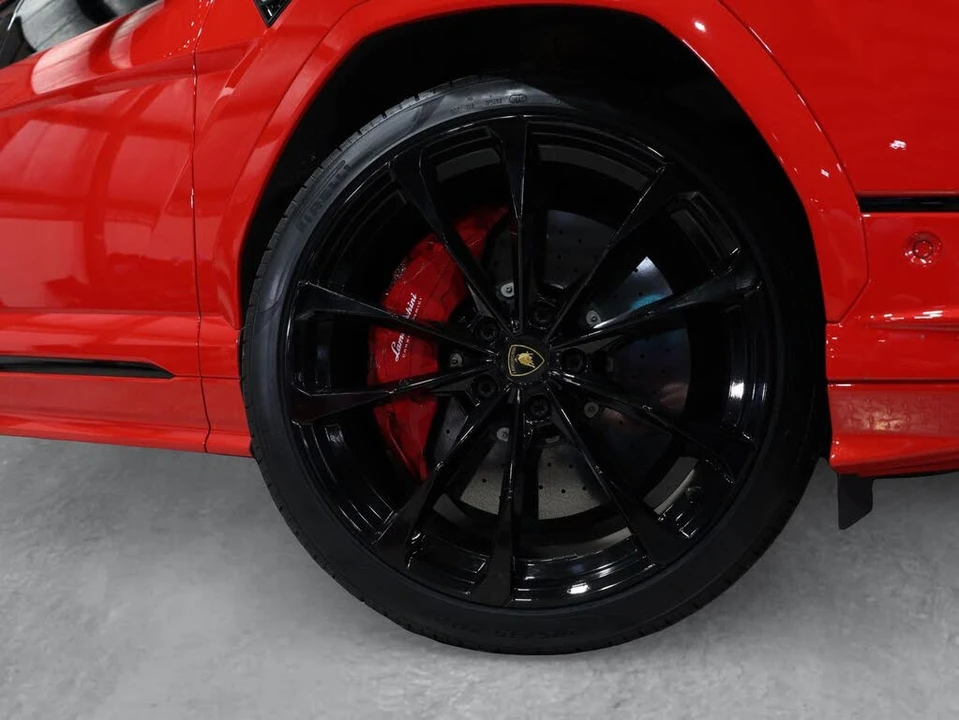 2023 Lamborghini Urus S - Image 28 of 31
