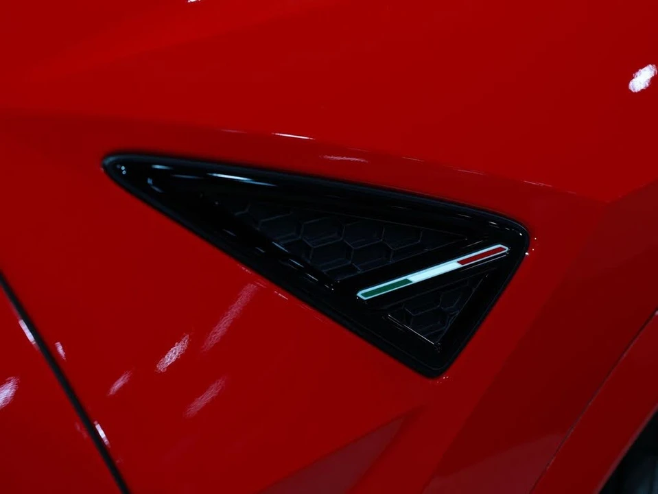 2023 Lamborghini Urus S - Image 23 of 31