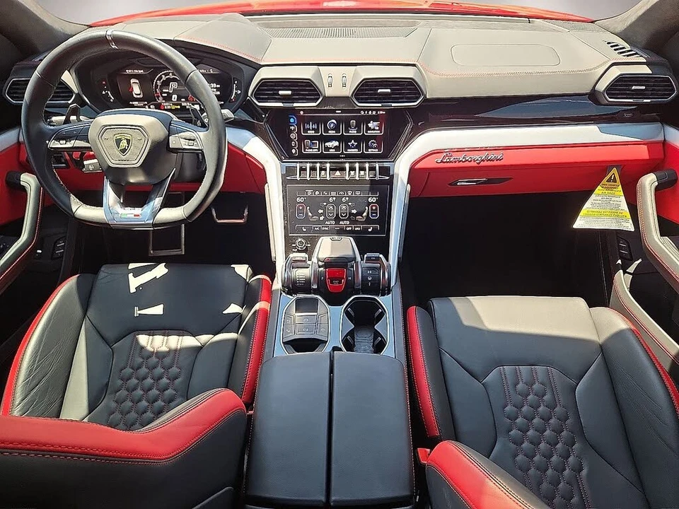 2023 Lamborghini Urus S - Image 18 of 31