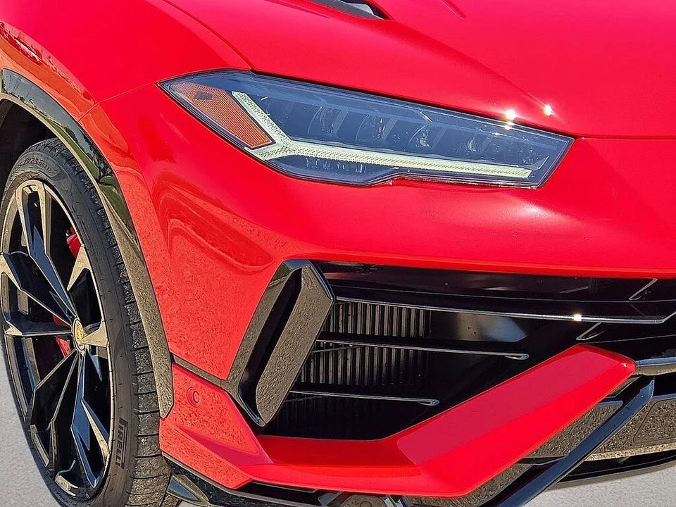 2023 Lamborghini Urus S - Image 10 of 31