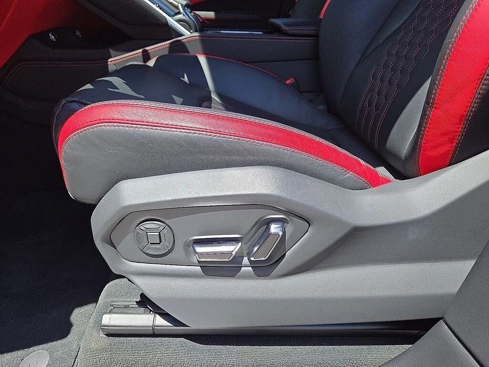 2023 Lamborghini Urus S - Image 26 of 31