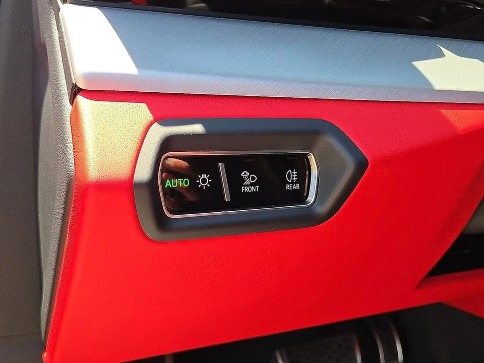 2023 Lamborghini Urus S - Image 24 of 31