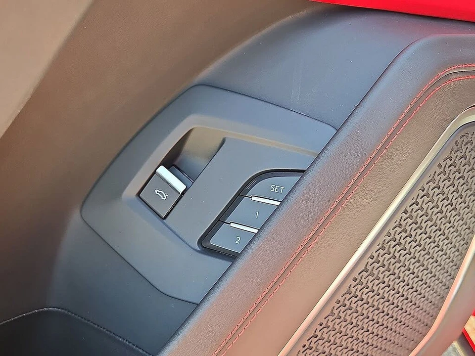 2023 Lamborghini Urus S - Image 23 of 31