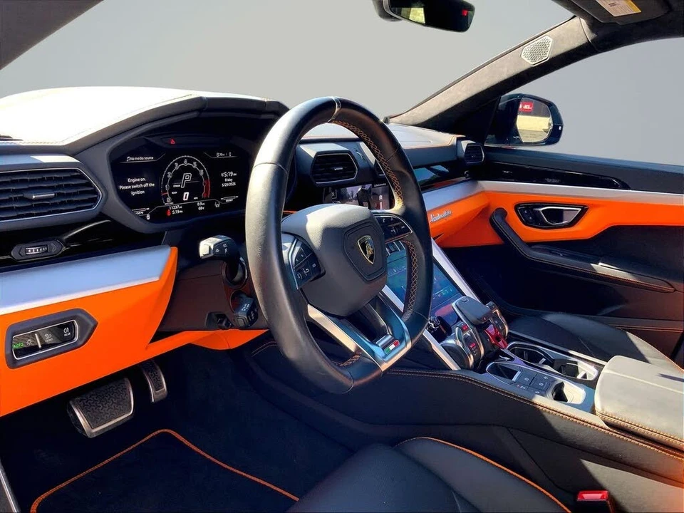 2023 Lamborghini Urus S - Image 23 of 31