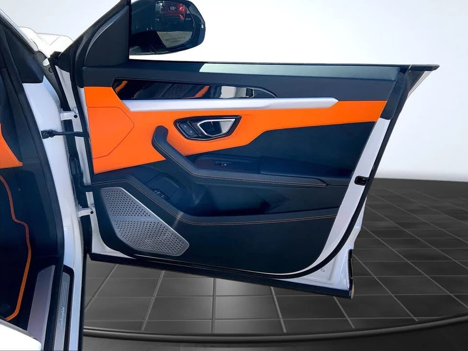 2023 Lamborghini Urus S - Image 27 of 31