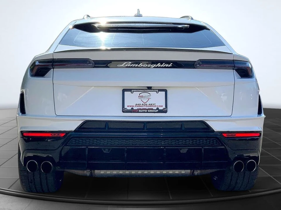 2023 Lamborghini Urus S - Image 9 of 31