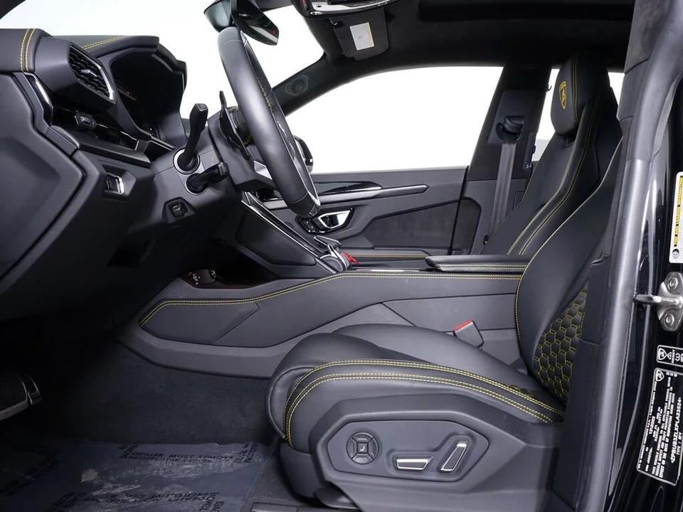2023 Lamborghini Urus S - Image 25 of 31