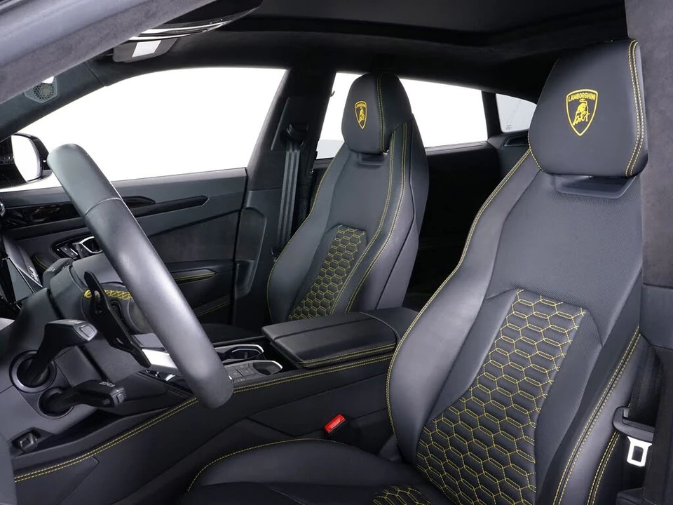 2023 Lamborghini Urus S - Image 26 of 31