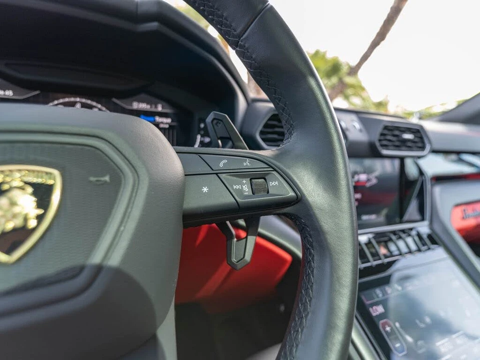 2023 Lamborghini Urus S - Image 20 of 31
