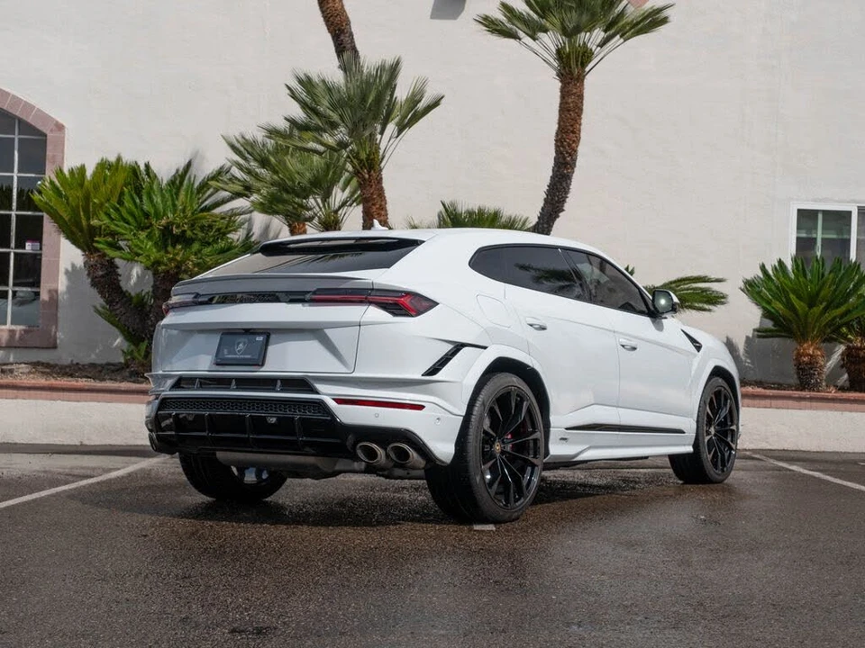 2023 Lamborghini Urus S - Image 3 of 31