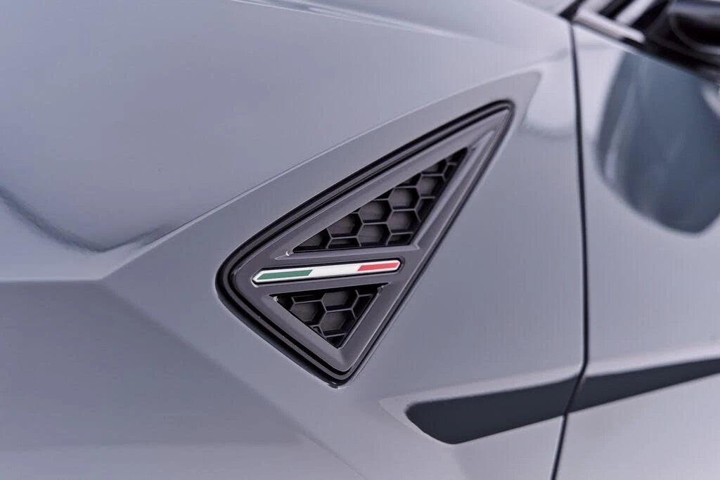 2023 Lamborghini Urus S - Image 27 of 31
