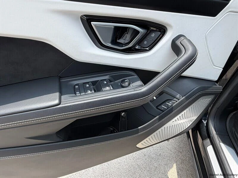 2023 Lamborghini Urus S - Image 17 of 31