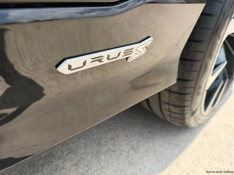 2023 Lamborghini Urus S - Image 15 of 31