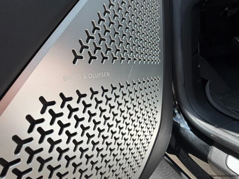 2023 Lamborghini Urus S - Image 20 of 31