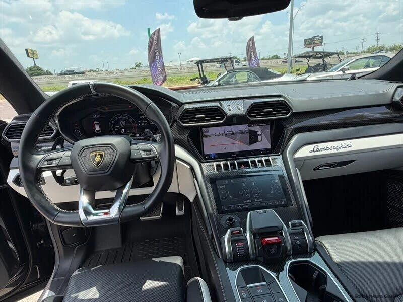 2023 Lamborghini Urus S - Image 21 of 31