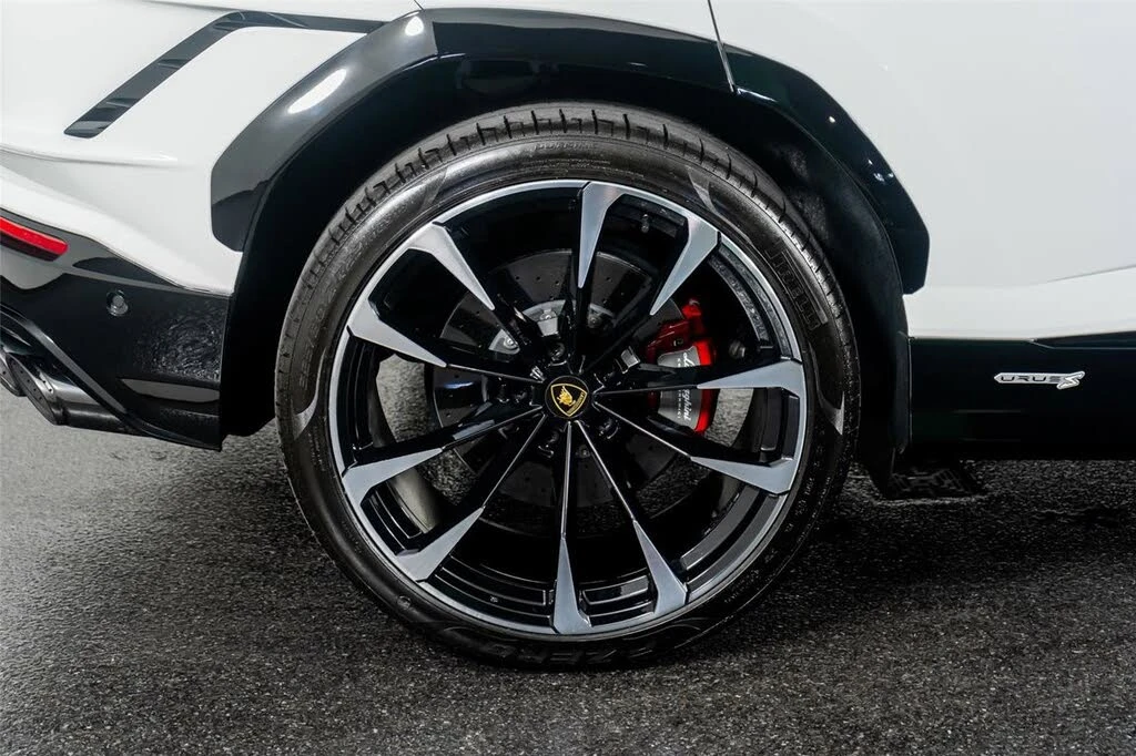2023 Lamborghini Urus S - Image 9 of 31
