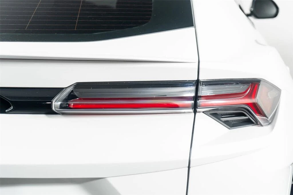 2023 Lamborghini Urus S - Image 13 of 31