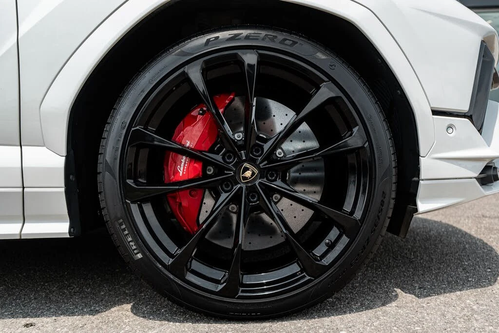 2023 Lamborghini Urus S - Image 15 of 31