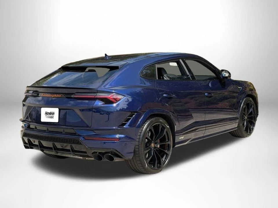2023 Lamborghini Urus S - Image 4 of 31