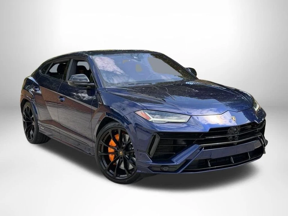 2023 Lamborghini Urus S - Image 2 of 31