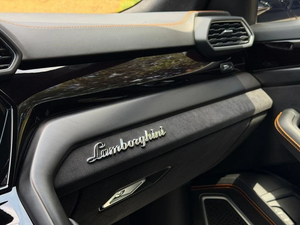 2023 Lamborghini Urus S - Image 31 of 31