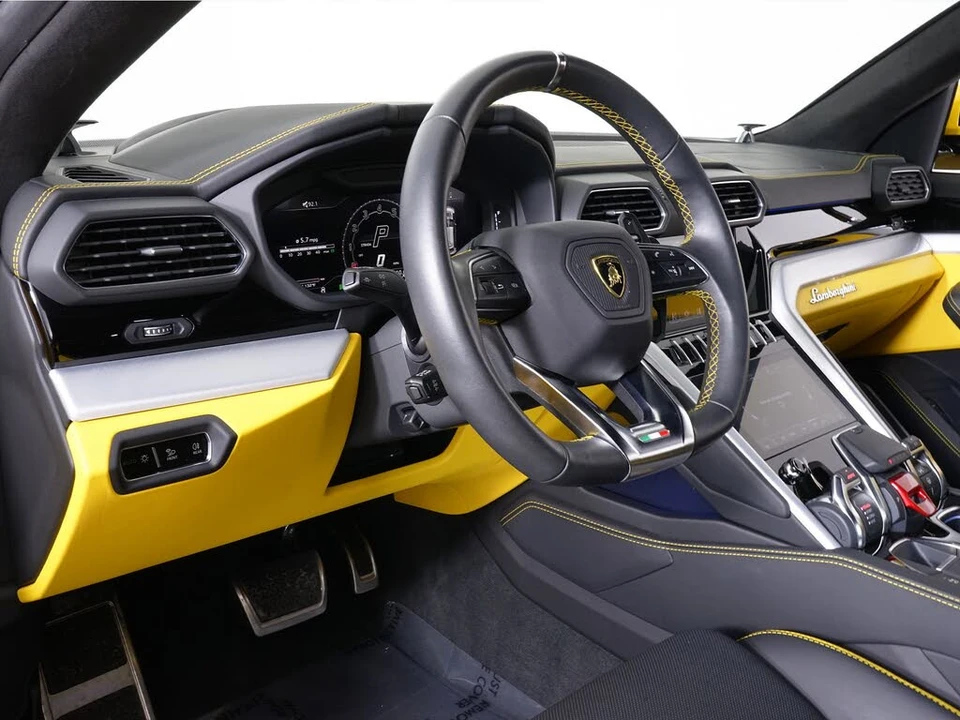 2023 Lamborghini Urus S - Image 5 of 31