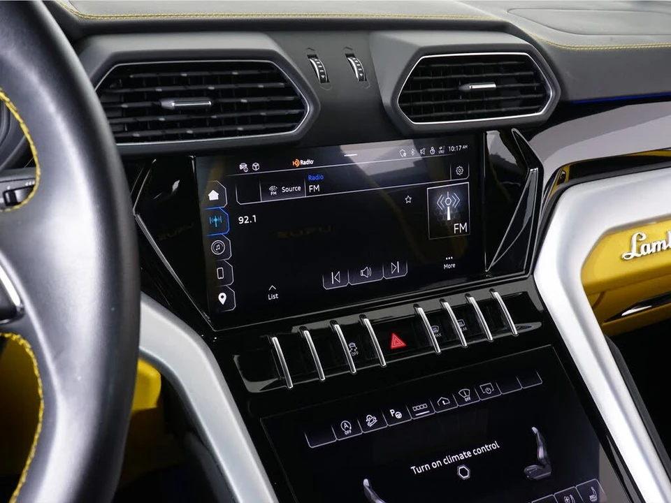2023 Lamborghini Urus S - Image 29 of 31