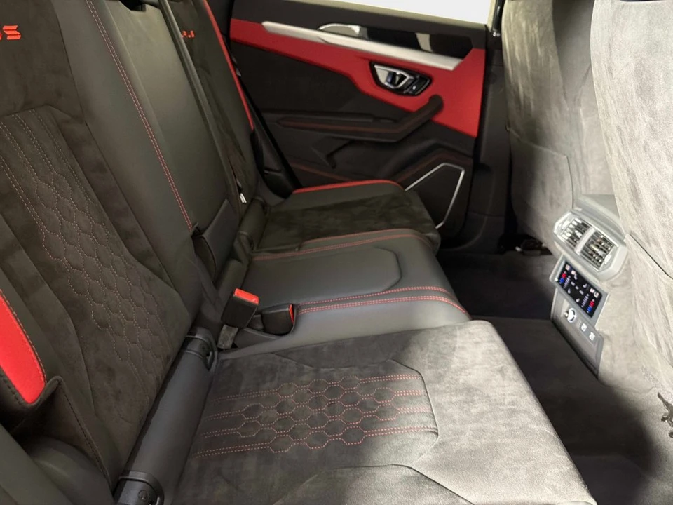 2023 Lamborghini Urus S - Image 28 of 31