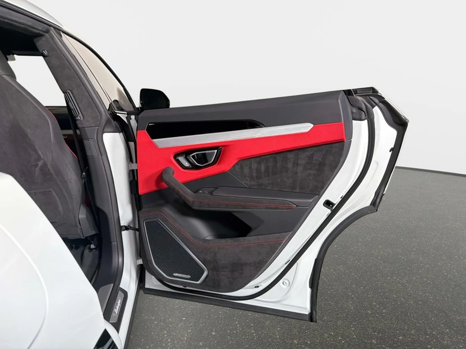 2023 Lamborghini Urus S - Image 27 of 31