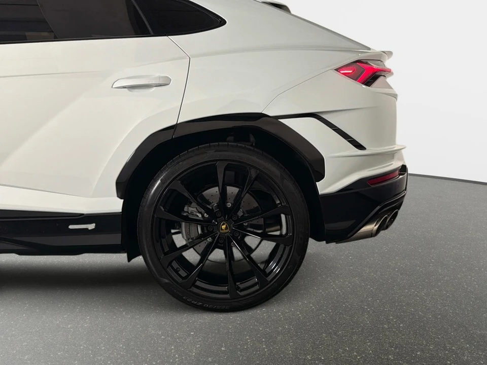 2023 Lamborghini Urus S - Image 12 of 31