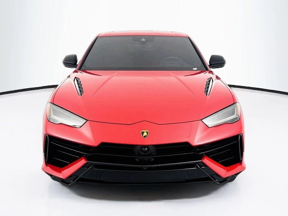2023 Lamborghini Urus S - Image 2 of 31
