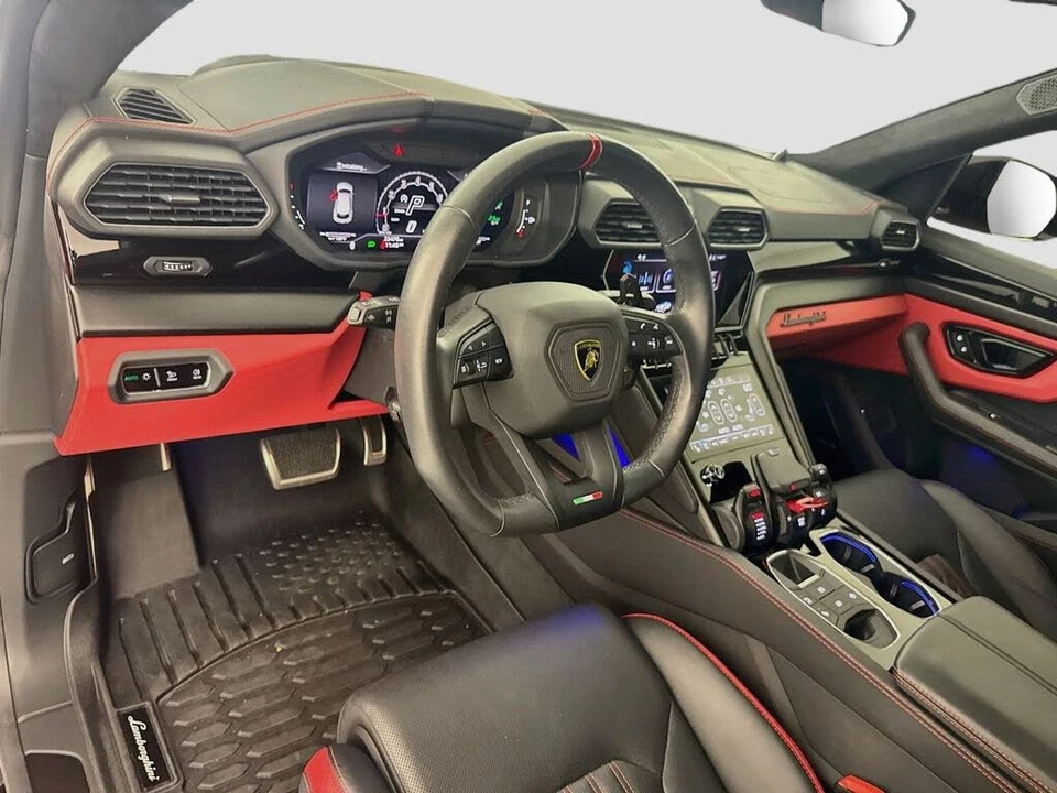 2023 Lamborghini Urus S - Image 9 of 31
