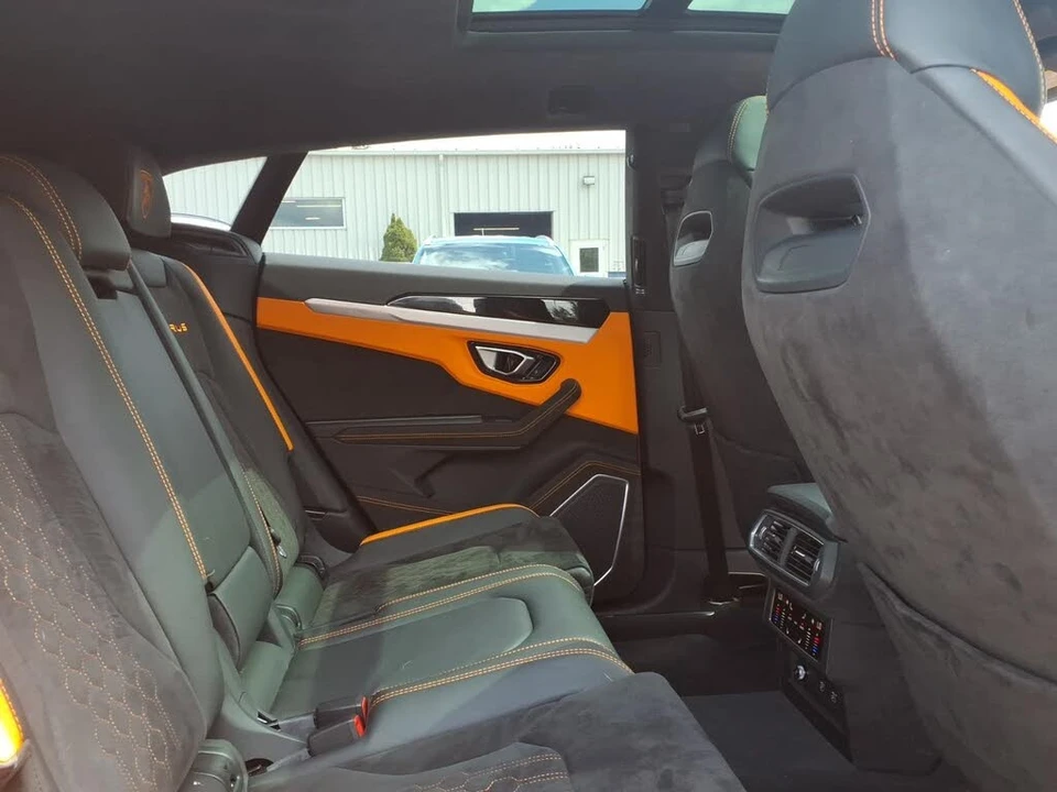 2023 Lamborghini Urus S - Image 9 of 30