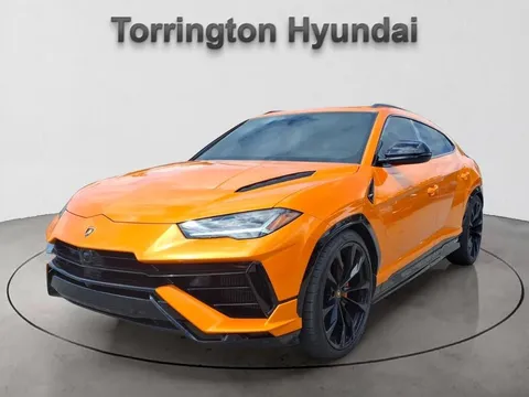 2023 Lamborghini Urus S
