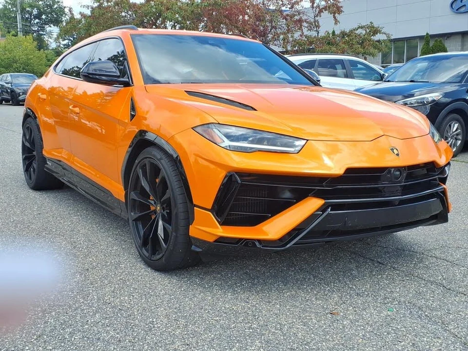 2023 Lamborghini Urus S - Image 3 of 30