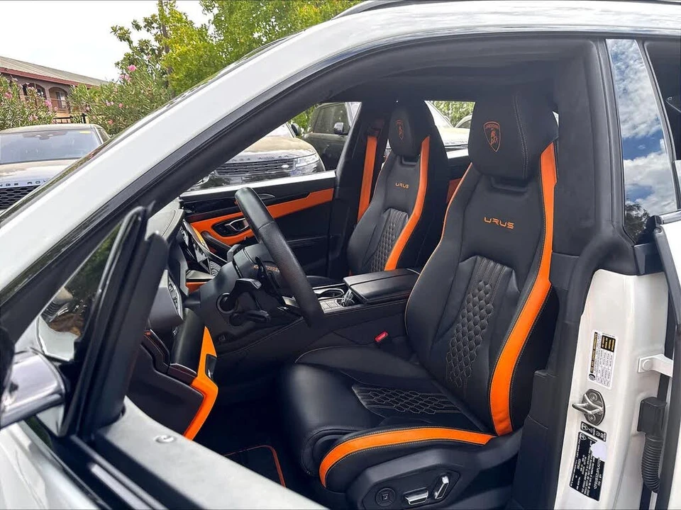 2023 Lamborghini Urus S - Image 26 of 31