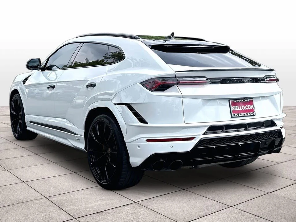 2023 Lamborghini Urus S - Image 13 of 31