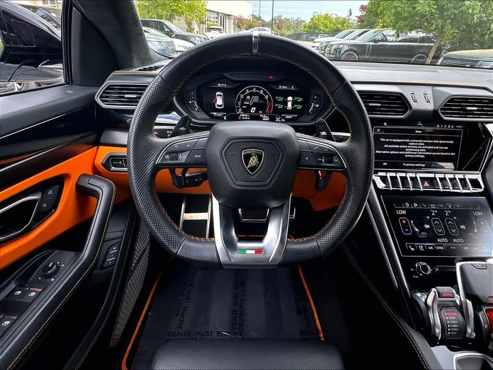 2023 Lamborghini Urus S - Image 7 of 31