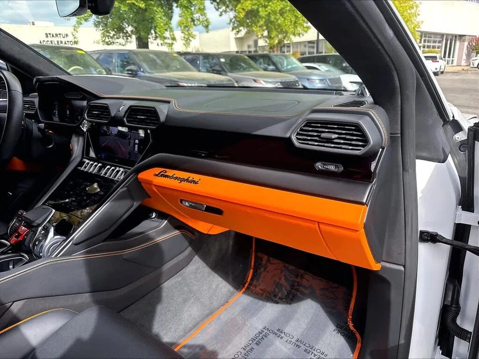 2023 Lamborghini Urus S - Image 17 of 31